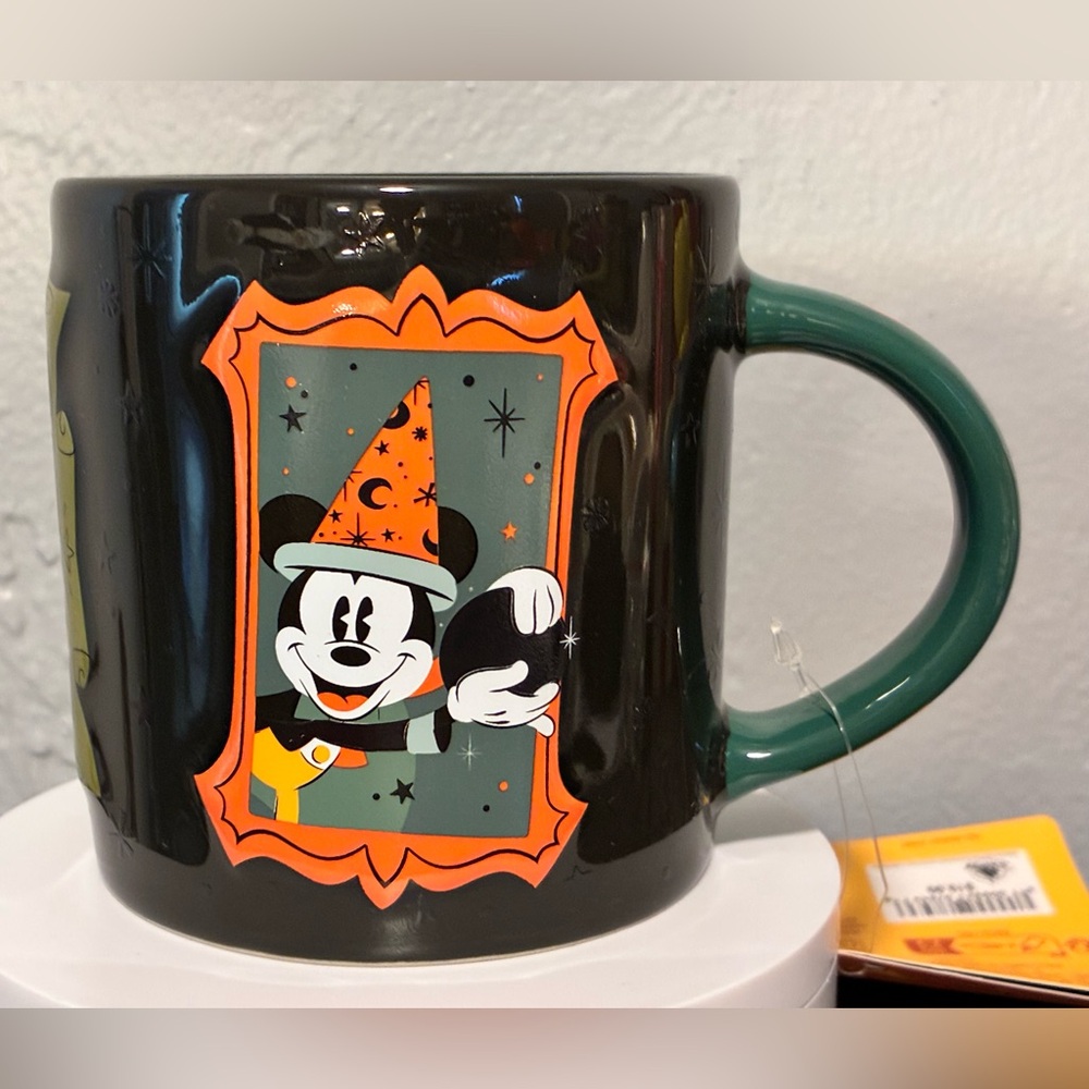 Disney Cruise Line Halloween Changing Color Coffee Mug